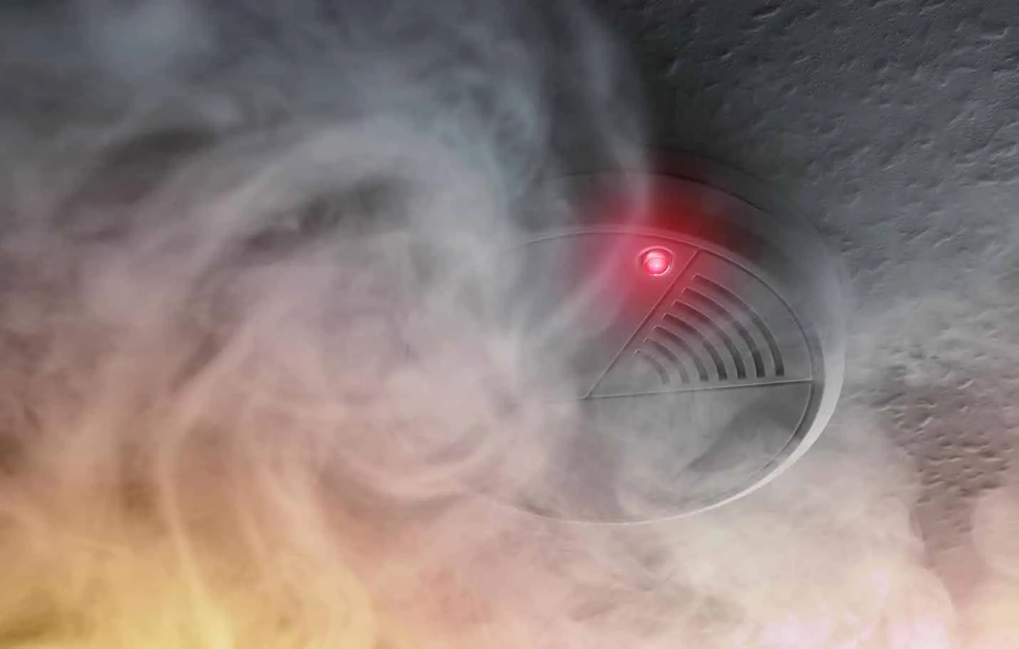Older people should leave the apartment as quickly as possible if a fire breaks out.
