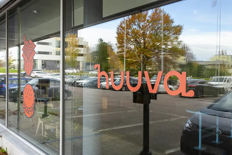 The ghost restaurant Huuva is located in Niittytaival 13, one of Mandatum's office buildings.